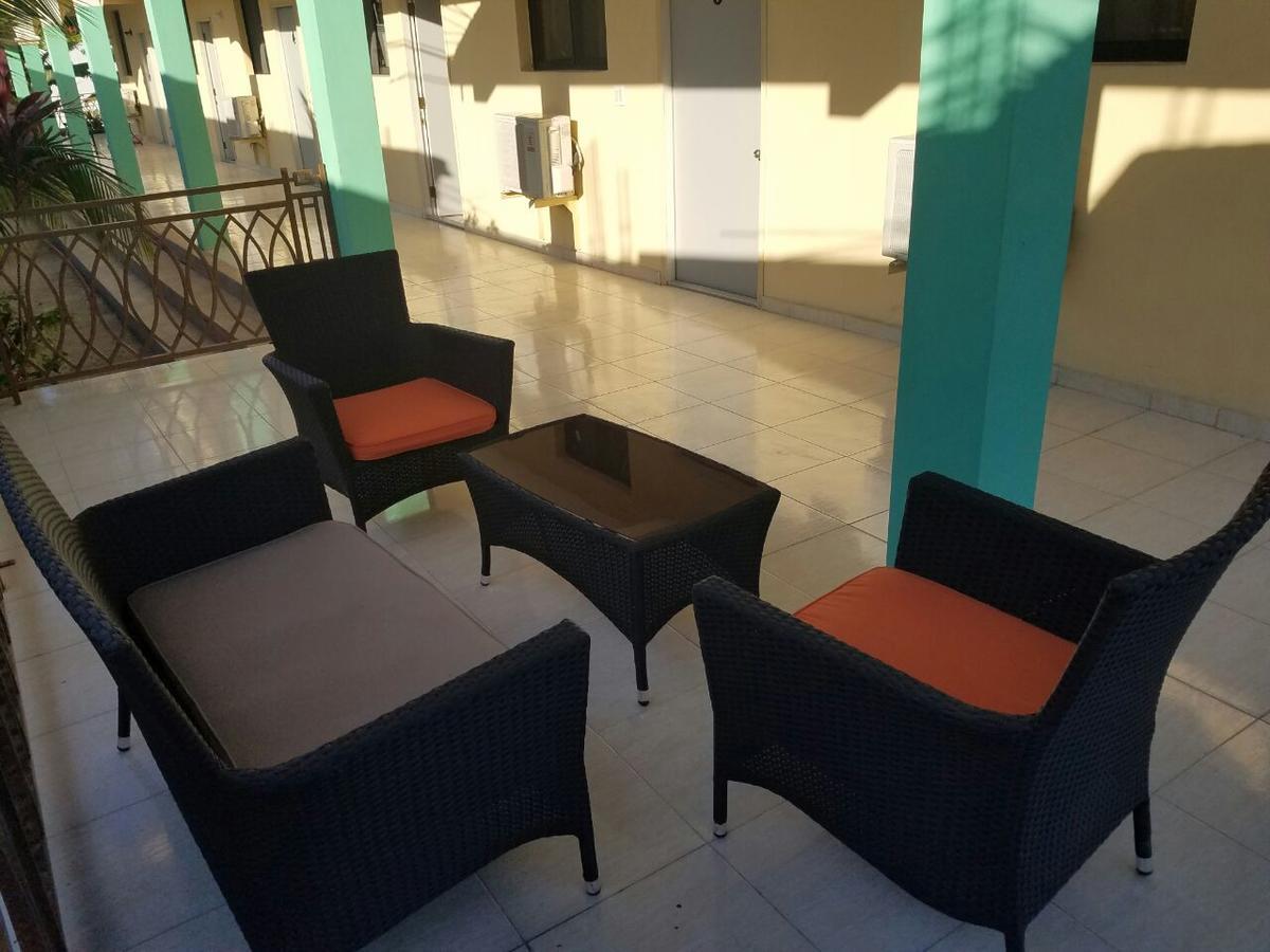 Auberge Pont-Gaudin Gonaives Екстер'єр фото