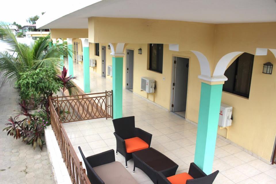 Auberge Pont-Gaudin Gonaives Екстер'єр фото