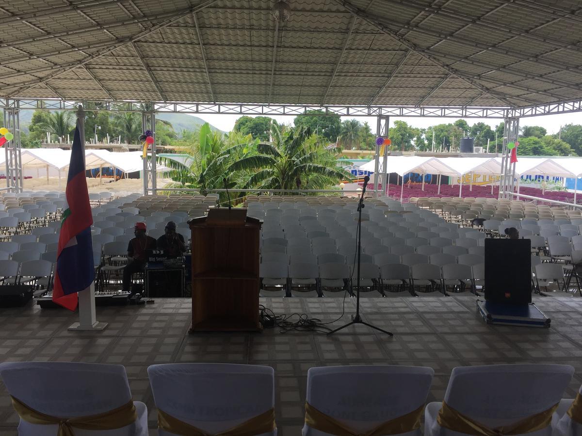 Auberge Pont-Gaudin Gonaives Екстер'єр фото